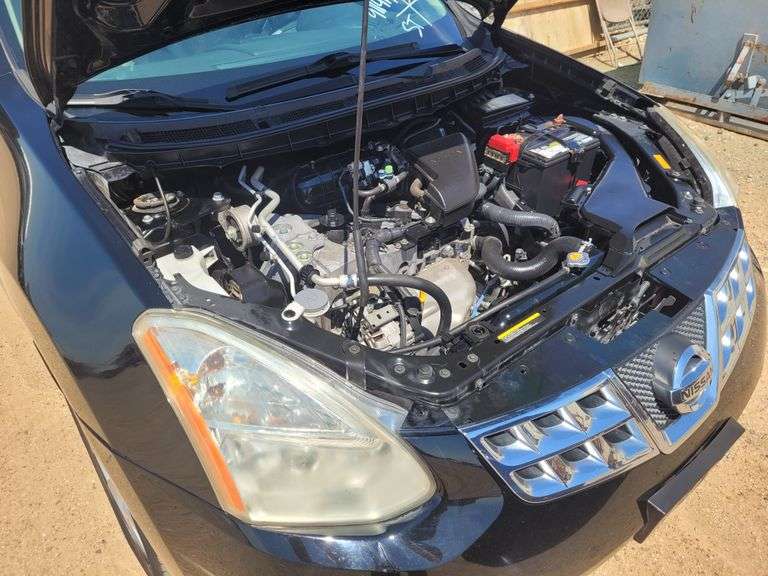 2013  Nissan  Rogue  SUV 4D