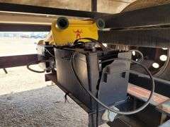 Extreme Engineering 24' Vertical Rockwall   Trailer