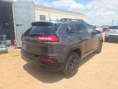 2018  Jeep  Cherokee Latitude  SUV 4D
