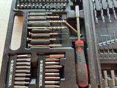 Black&Decker Screw/Nut/Drill Set