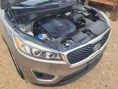2017  Kia  Sorento LX  SUV 4D