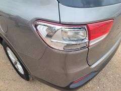 2017  Kia  Sorento LX  SUV 4D