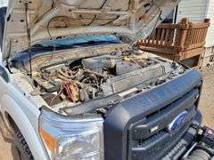 2013  Ford  F-350 SD  Chassis  XL