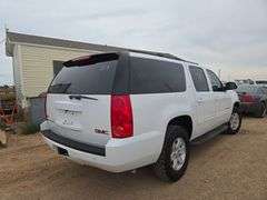 2012  GMC  Yukon XL 1500 SLT  SUV 4D