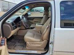 2012  Chevrolet  Avalanche LTZ  SUV 4D