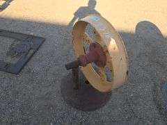 Wheel Yard Art (19"x31")