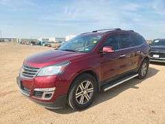 2017  Chevrolet  Traverse LT  SUV 4D