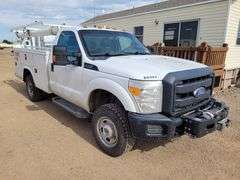 2016  Ford  F-350 SD  Chassis