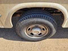 2011  Ford  F350 Super Duty  Regular Cab 2D Service Truck  XL 4WD