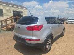2016  Kia  Sportage LX  SUV 4D