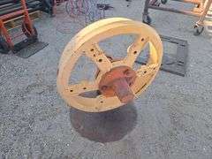 Wheel Yard Art (19"x31")