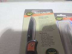 (2) Outdoor Edge Razorlite Folding Knives w/Replacement Blades and Sharpener