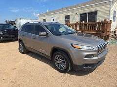 2017  Jeep  Cherokee Latitude  SUV 4D