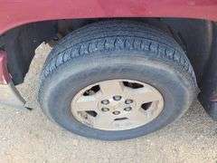 2004  Chevrolet  Tahoe  SUV 4D