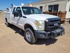 2011  Ford  F350 Super Duty  Supercab 4D Service Truck  Lariat SuperCab Long Bed 4WD