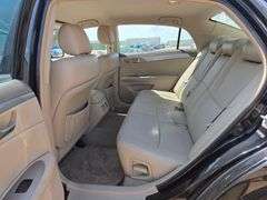 2005  Toyota  Avalon XL  Sedan 4D