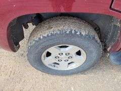 2004  Chevrolet  Tahoe  SUV 4D