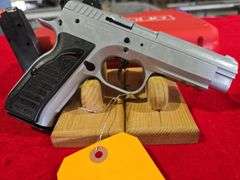 Tanfoglio Defiant Combat Chrome  9mm   Pistol