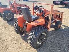 Allis-Chalmers 720  Utility Tractor