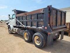 2006  Sterling Truck  L9500 Series   Dump Truck