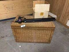 Basket, selfie stick, hunting scents misc
