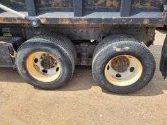2006  Sterling Truck  L9500 Series   Dump Truck