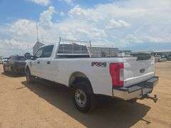 2019  Ford  F250 Super Duty   Crew Cab / LWB / 4D