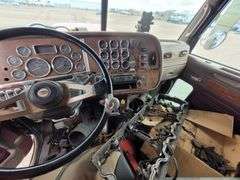 2007  Peterbilt  379   Conventional Cab Truck Tractor