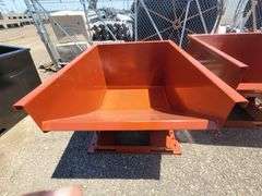 2 Yard Self Dumping Hopper