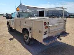 2011  Ford  F350 Super Duty  Regular Cab 2D Service Truck  XL 4WD