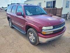 2004  Chevrolet  Tahoe  SUV 4D