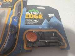 (2) Outdoor Edge Razorlite Folding Knives w/Replacement Blades and Sharpener