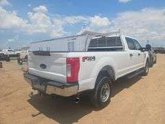 2019  Ford  F250 Super Duty   Crew Cab / LWB / 4D