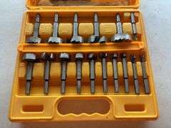 16 Piece Drill Bit Set in Case