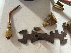 Cutting Torch Pistol w/Hose and Regulator Gauges, (4) Cutting Torch Goggles, (7) Strikers