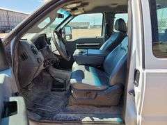 2011  Ford  F350 Super Duty  Supercab 4D Service Truck  Lariat SuperCab Long Bed 4WD