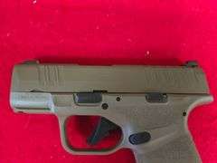 Springfield  Hellcat  9mm   Pistol