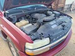 2004  Chevrolet  Tahoe  SUV 4D