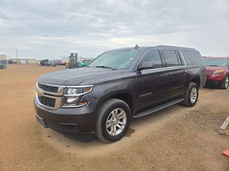 2018  Chevrolet  Suburban 1500 LT  SUV 4D