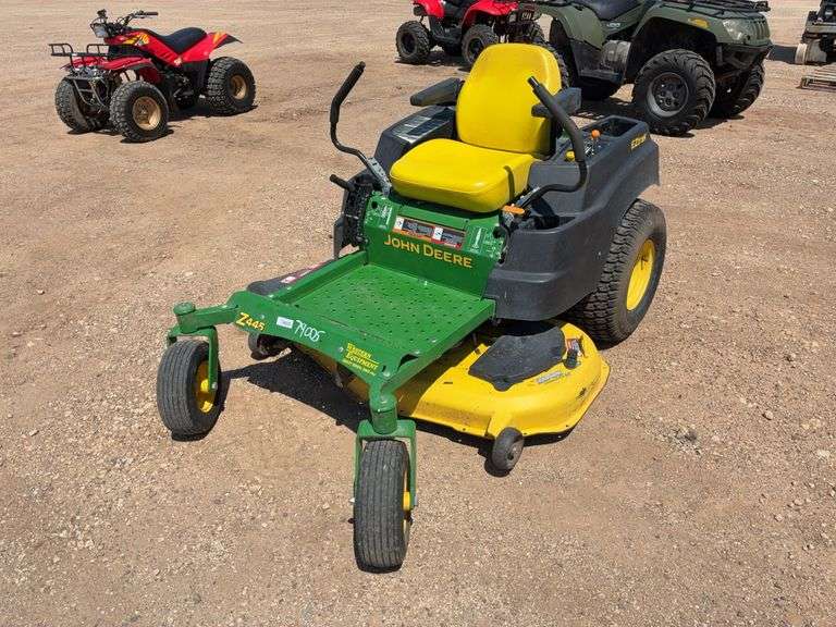 2012  John Deere  Zero Turn Mower