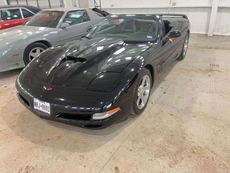 1998  Chevrolet  Corvette   Convertible 2D