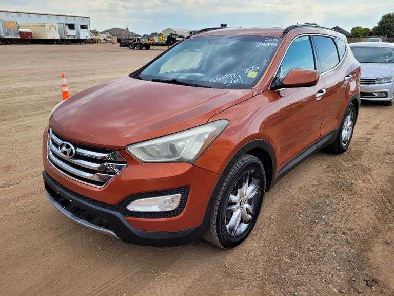 2013  Hyundai  Santa Fe Sport   SUV 4D
