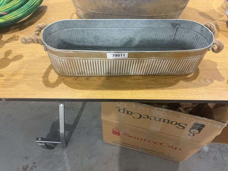 Medium Tin Bucket