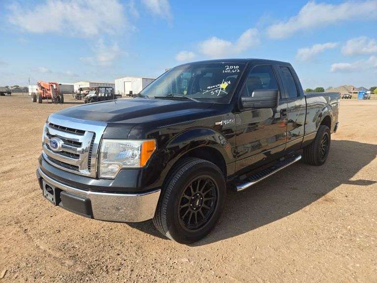 2010  Ford  F150 XL   Supercab 4D