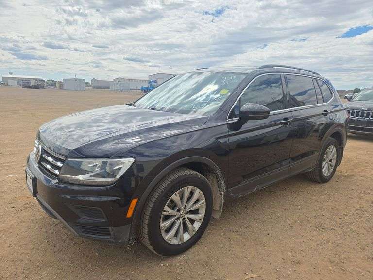 2019  Volkswagen  Tiguan R-Line SE   SUV 4D