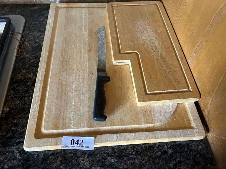 Cutting board and wooden board