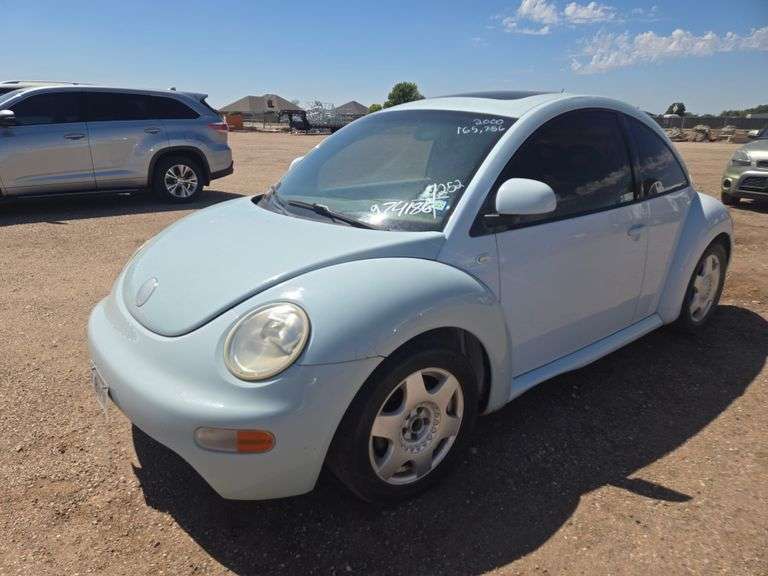 2000  Volkswagen  New Beetle GLS  Coupe 2D
