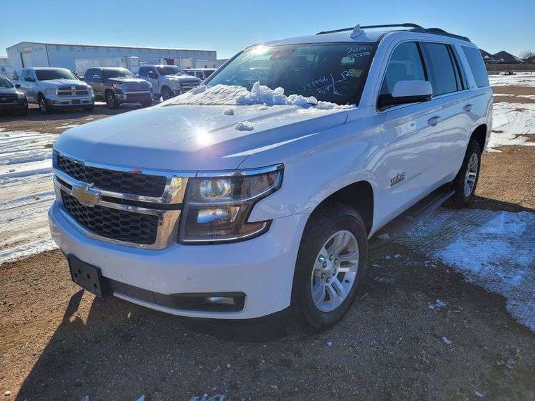 2018  Chevrolet  Tahoe LT  SUV 4D