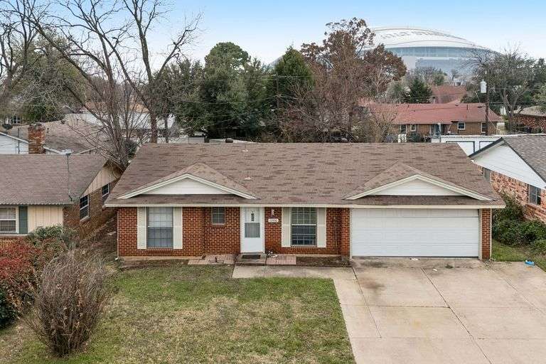 3BR Home by AT&T Stadium in Arlington, TX!