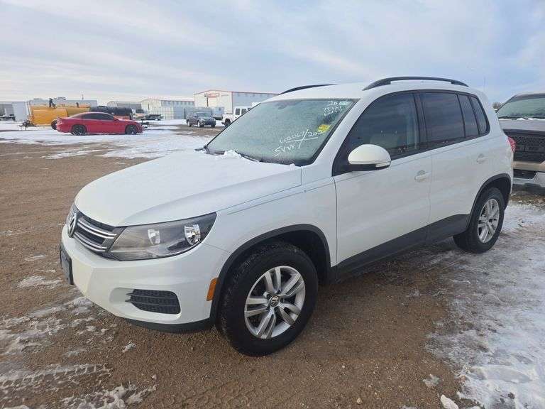 2016  Volkswagen  Tiguan R-Line   SUV 4D